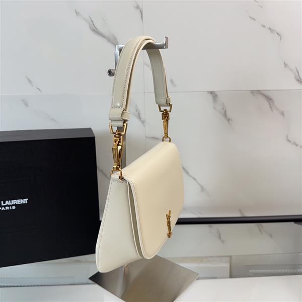 2026224192627227 800